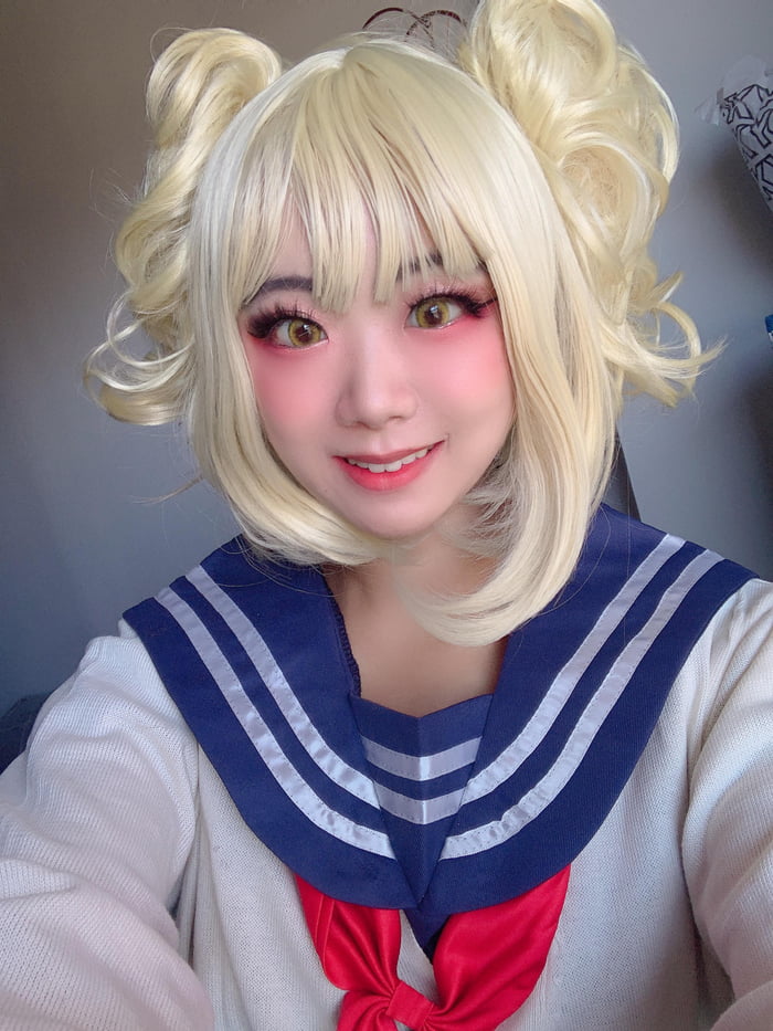 Himiko Toga (BNHA) selfie - 9GAG