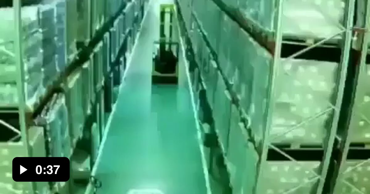 Crappy and overloaded racking system leads to bad day! - 9GAG