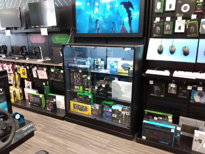 GameStop now carries PCs and PC components. 9GAG