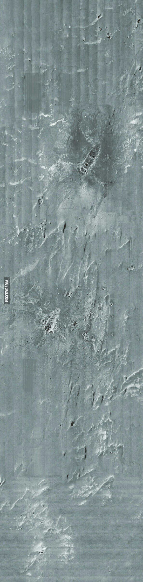 Sonar View Of The Titanic Wreck 9GAG