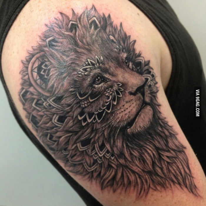 Got my tattoo finished. All credit to my tattoo artist. - 9GAG