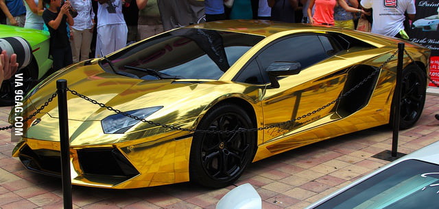 I saw your Matte GTR and raise you a Golden Lamborghini - 9GAG