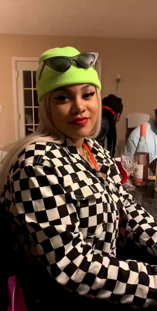 The human version of Siri - 9GAG