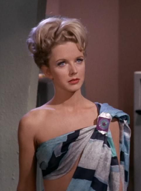 Barbara Babcock From Star Trek The Original Series S1e23 A Taste Of Armageddon 9gag 