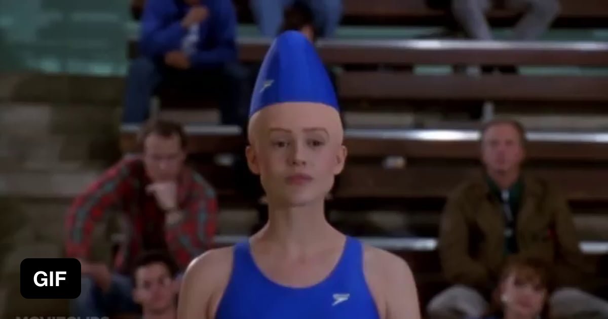 Connie Conehead’s perfect dive 9GAG