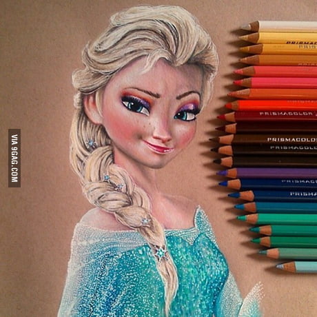 Elsa Using Colored Pencils Awesome Talent 9gag