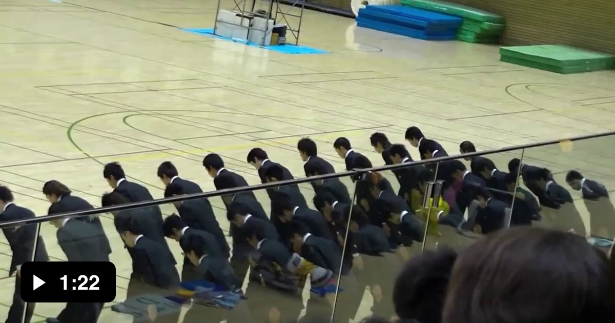 japanese-high-school-students-demonstrating-precision-walking-9gag