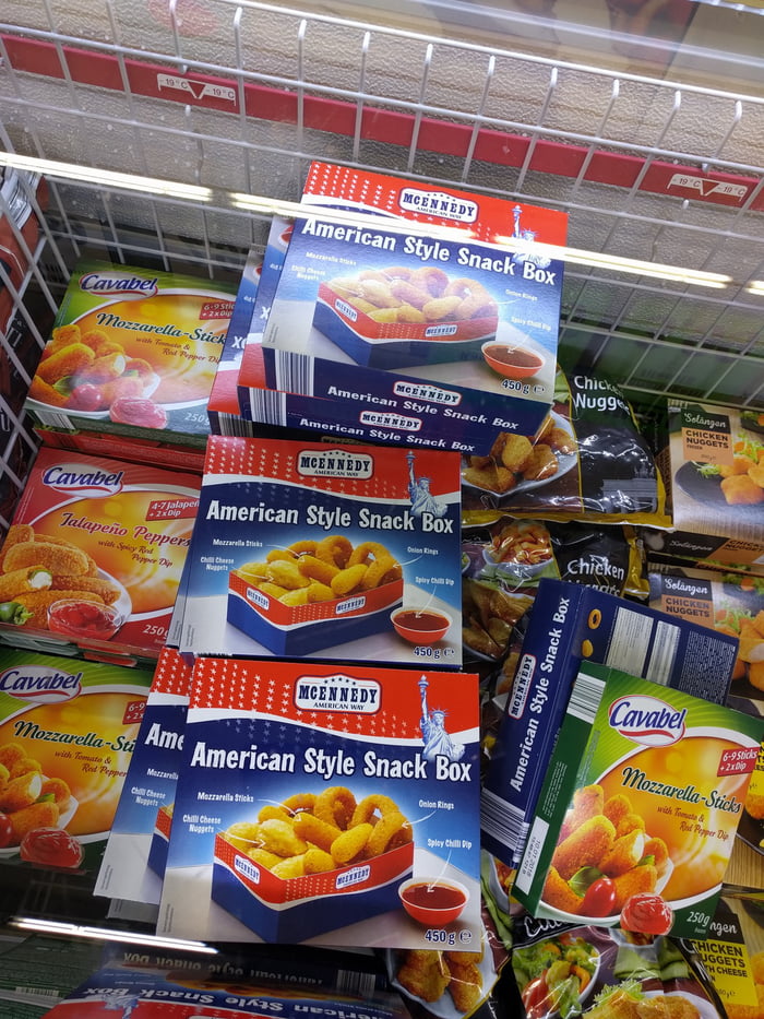 - American in 9GAG box Finland snack