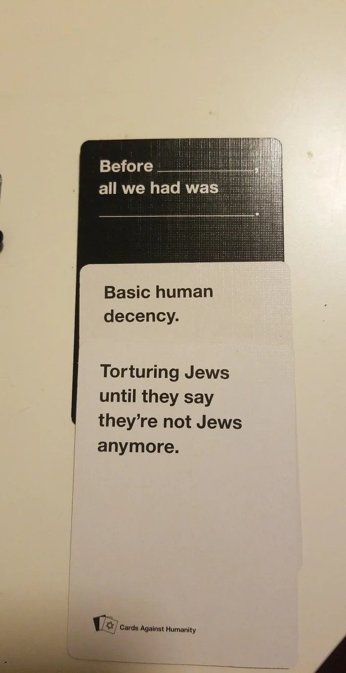 cards against humanity بالعربي