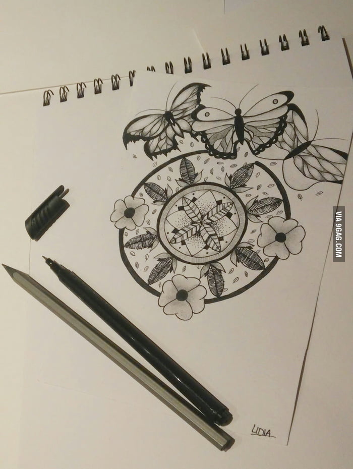 and i almost follow this tutorial: https: drawing ... I had to repeat it 3 times to make it better each time, this was the ...