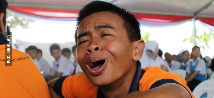 He has an epic trolling face - 9GAG