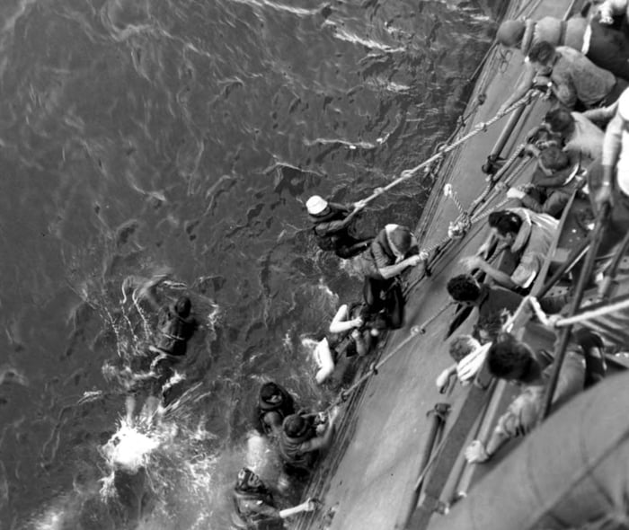 Us Navy Photo Of Survivors Of The Uss Lexington After The Battle Of The