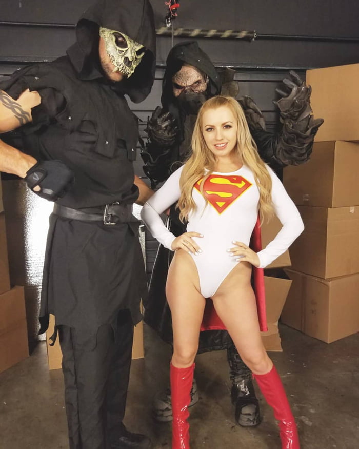 Lexi Belle Batgirl