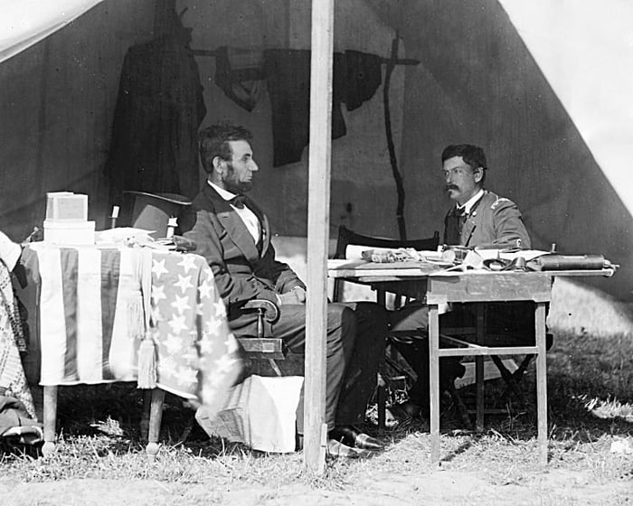 Photo Of President Abraham Lincoln Ordering General George B Mcclellan