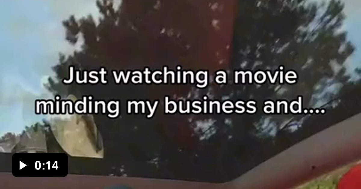 Uses autopilot to watch movies 9GAG