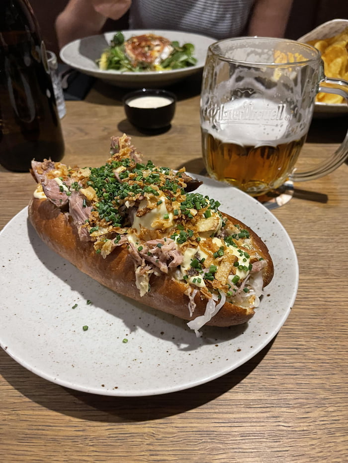 pulled-pork-knuckle-sandwich-served-in-butter-bread-pork-s-in-prague