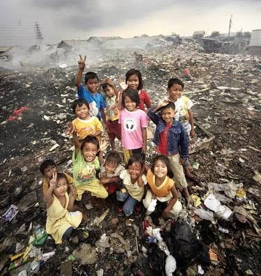 Kalian Yg Suka Ngetawain Orang Miskin Pernah Merasa Ngeri Miskin Gak