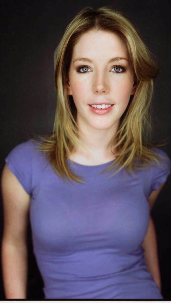 Anyone else find comedian Katherine Ryan strangely attractive? - 9GAG