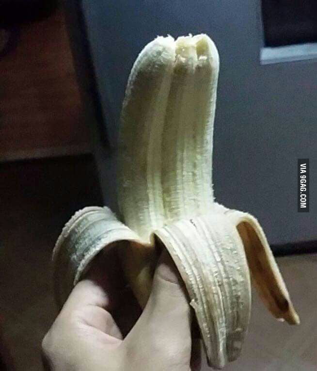 I give you the legendary three headed banana. - 9GAG