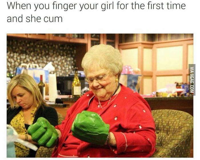 Finger Banging - 9GAG