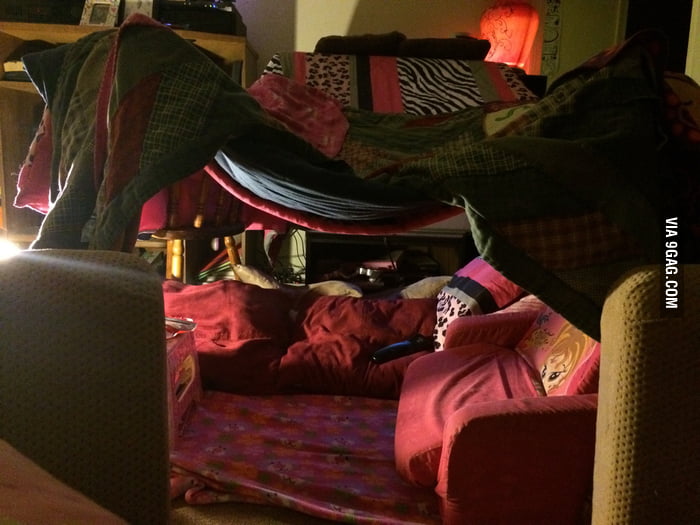 Best blanket fort ever 9GAG