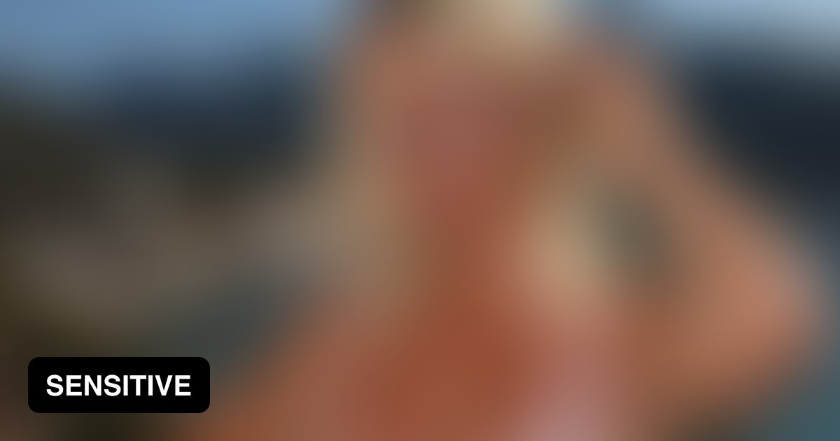 Rebecca McCleod - 9GAG