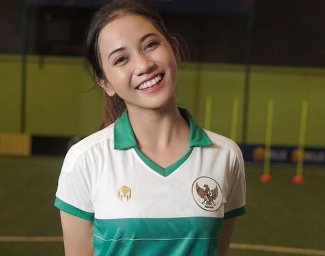 Indonesia Women's Football National Team Captain - 9GAG