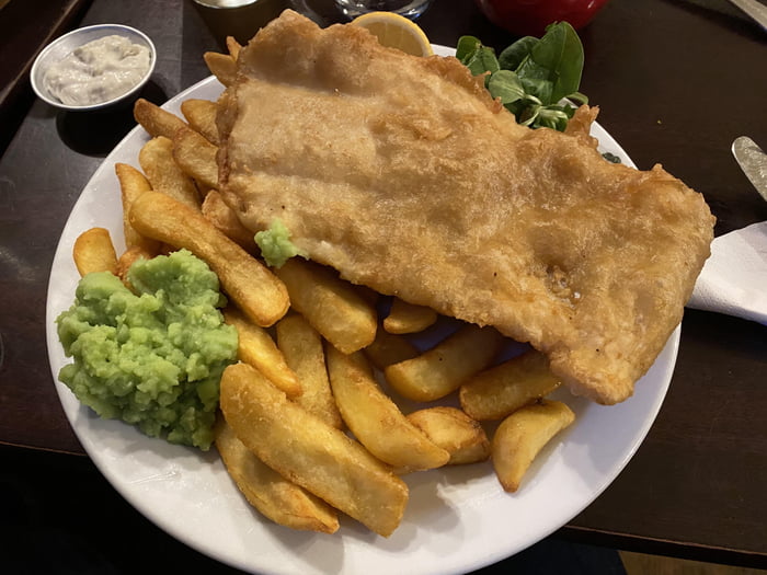 Pub Fish and Chips - 9GAG