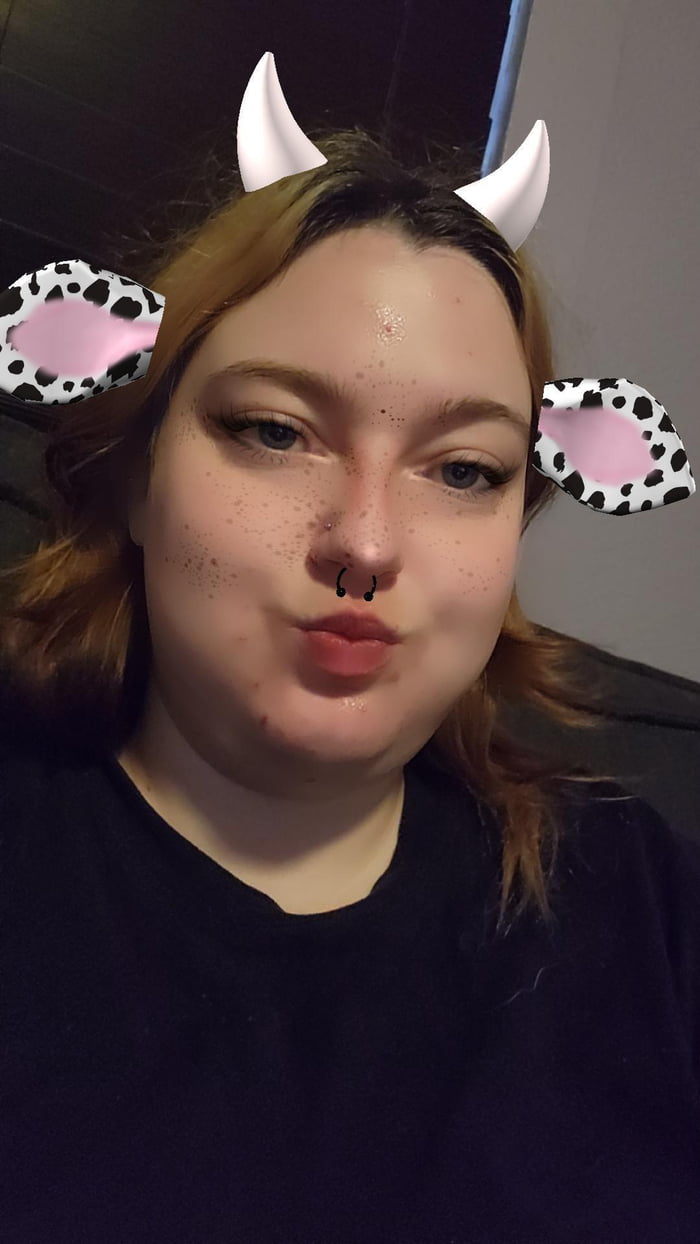 Enjoying this cute filter 9GAG