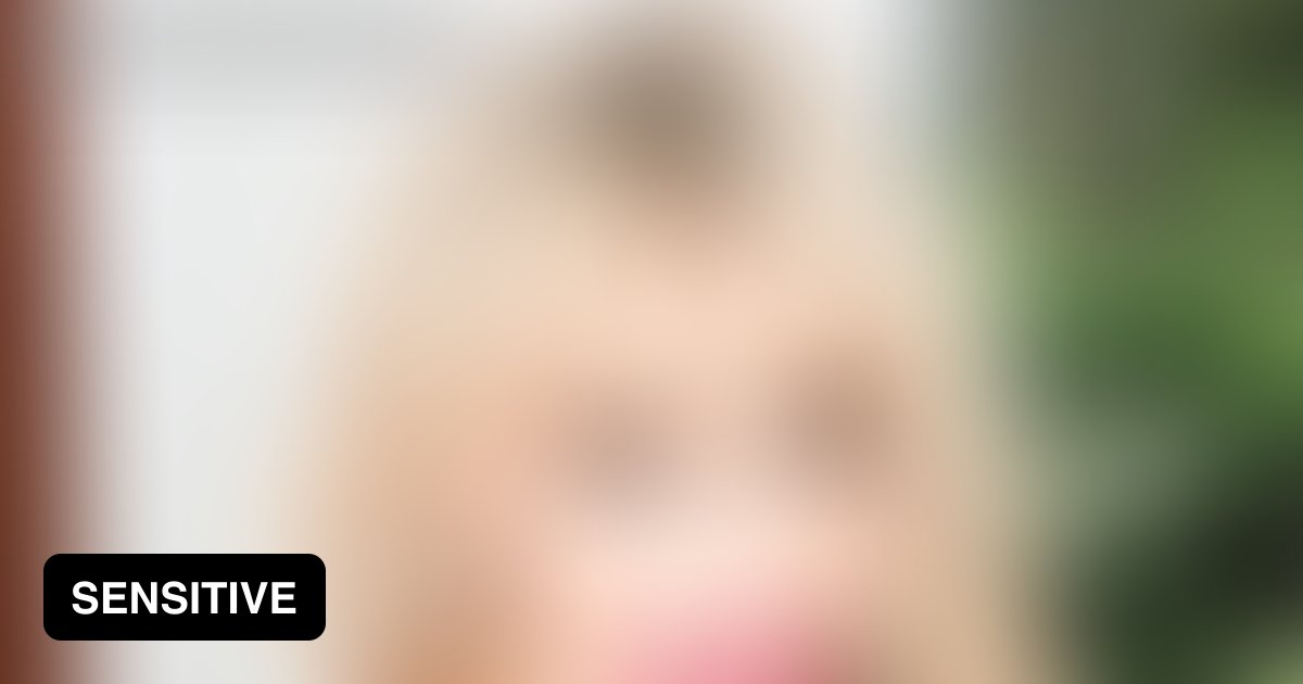 Happy Birthday Danielle Derek! - 9GAG