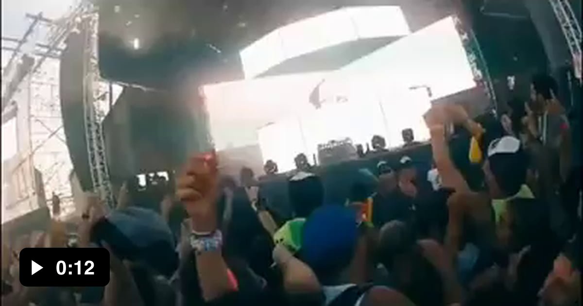 DJ throws a cake 80ft and hits boy in wheelchair 9GAG