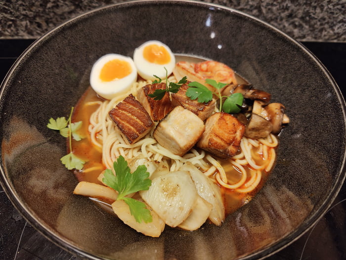 Ramen with salmon and fennel. Any more seafood based ramen broth ideas
