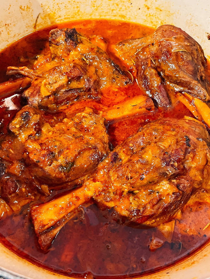 Braised Lamb Shanks With Middle Eastern Spices - 9GAG