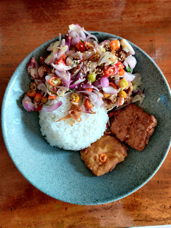 Sambal Matah Itu Emang Bawangnya Kudu Gede Gede Irisannta Apa Emang Yang Masaknya Aja Yang Males