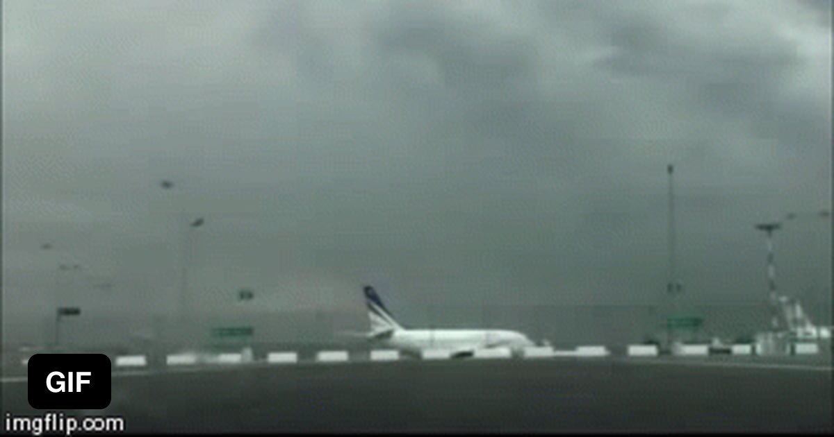 Airport jousting 9GAG