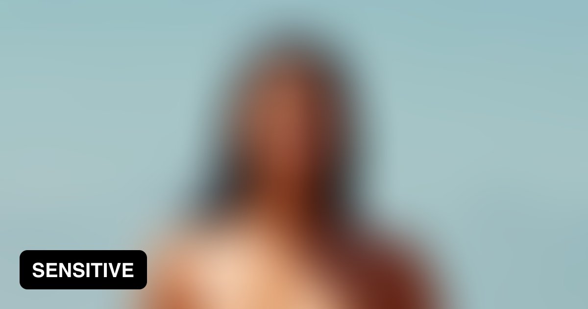 Lucciana Beynon - 9GAG