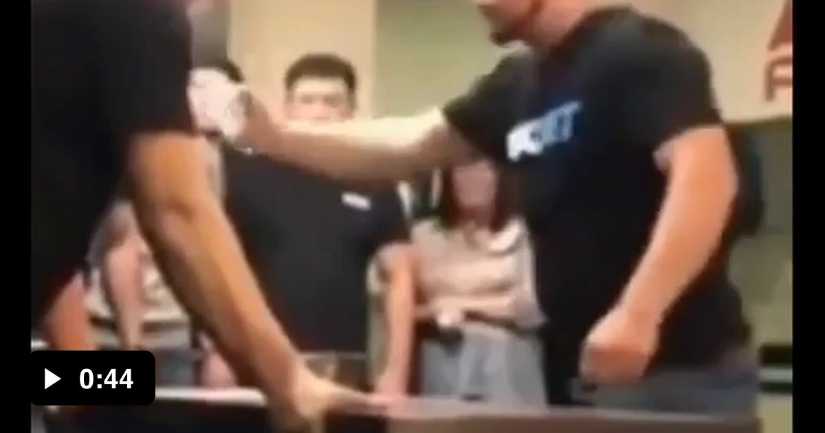 Oh slap - 9GAG