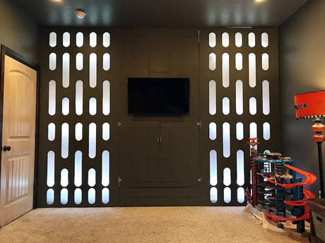 Dad Builds His Son A Millennium Falcon Cockpit Bed 9gag