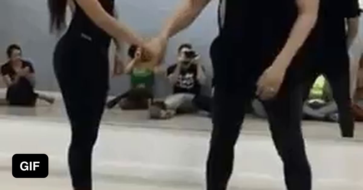 Dancer goes into an epic spinning loop - 9GAG
