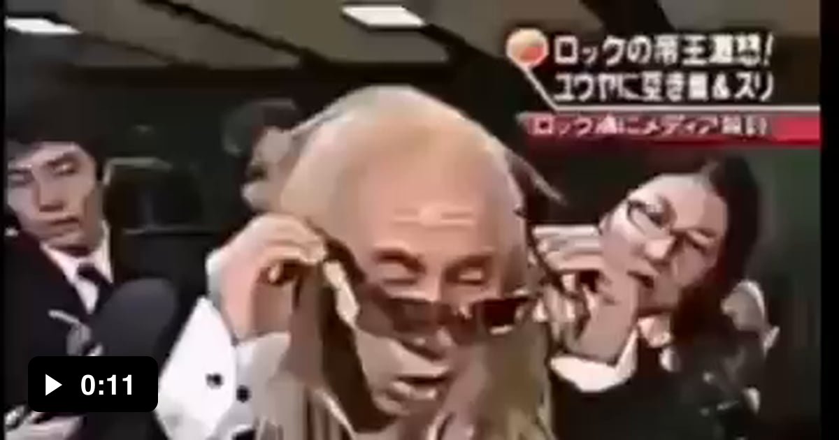 Zoom lens invented in 1902, people at 1901 9GAG