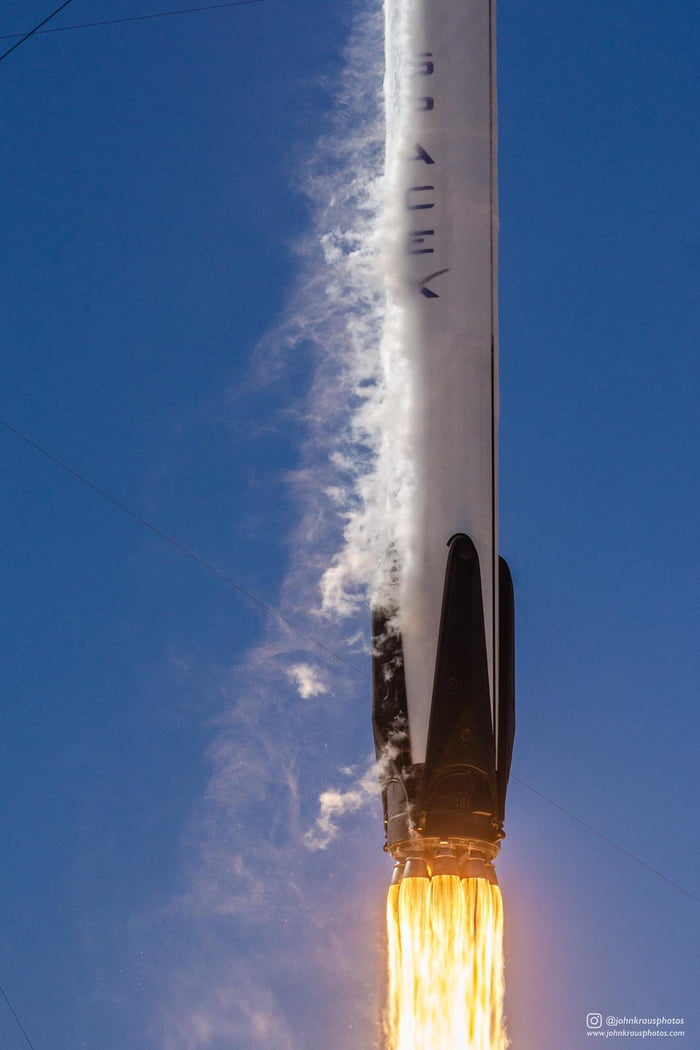 Falcon 9 картинки