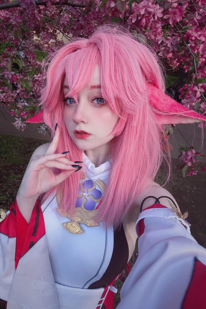Yae Miko cosplay by Shorinya - 9GAG