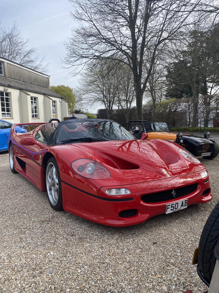 Ferrari F50 - 9GAG