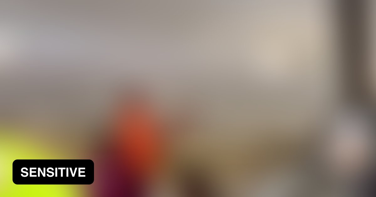 Cutting a live wire 9GAG