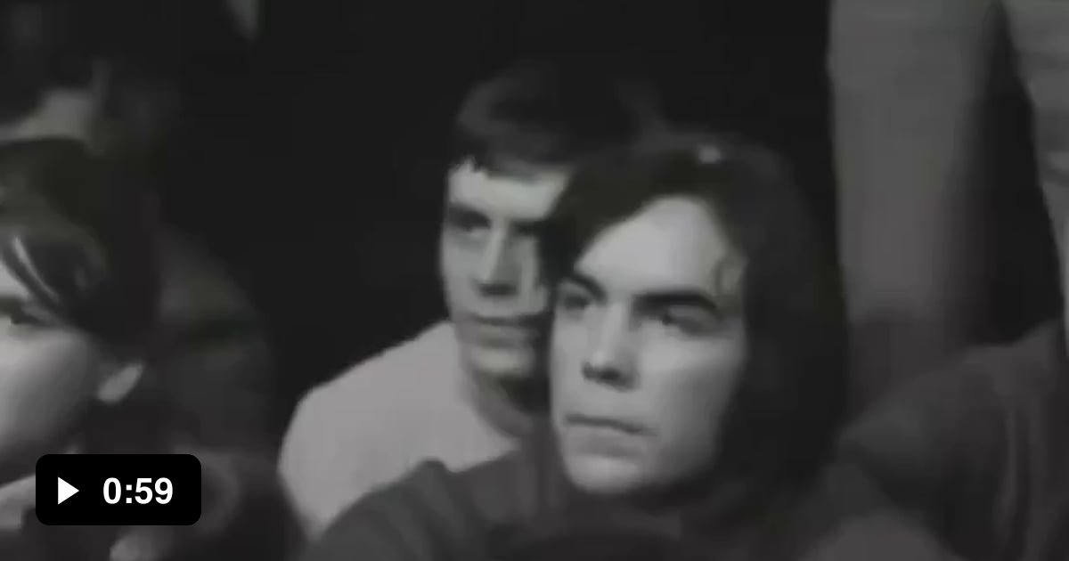 kraftwerk-plays-before-a-confused-audience-for-the-first-time-1970