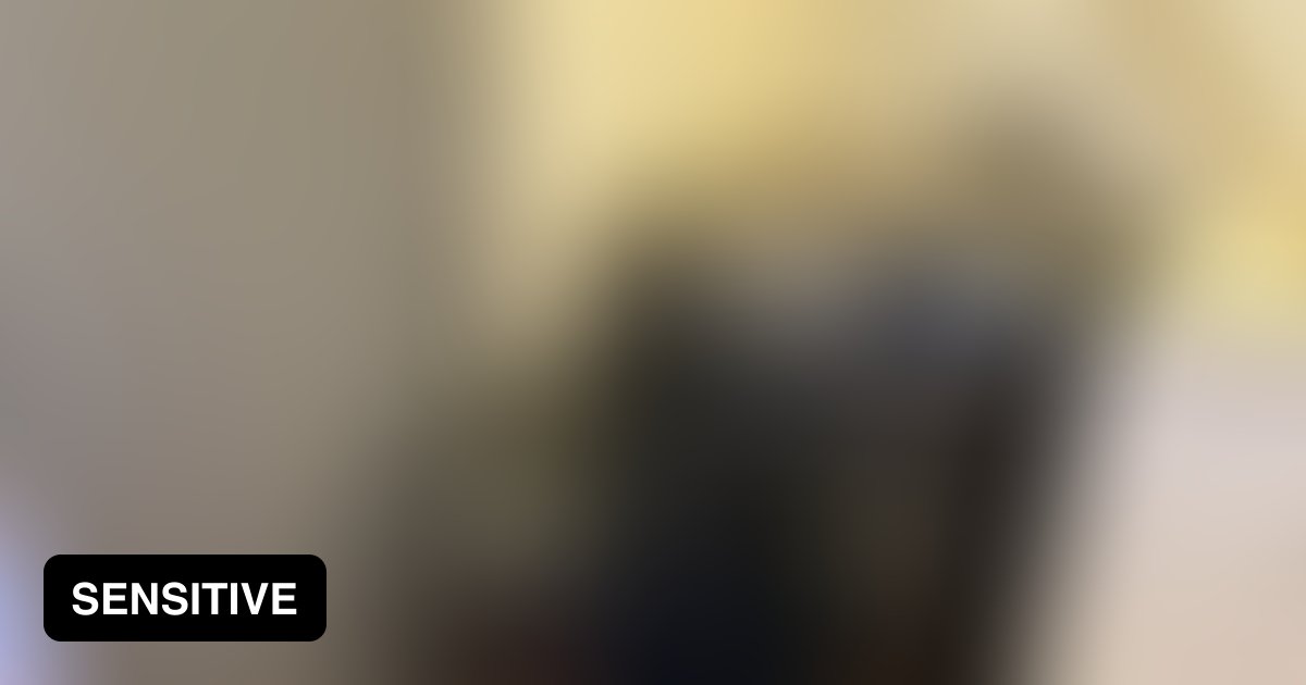 Sheena Brooke - 9GAG