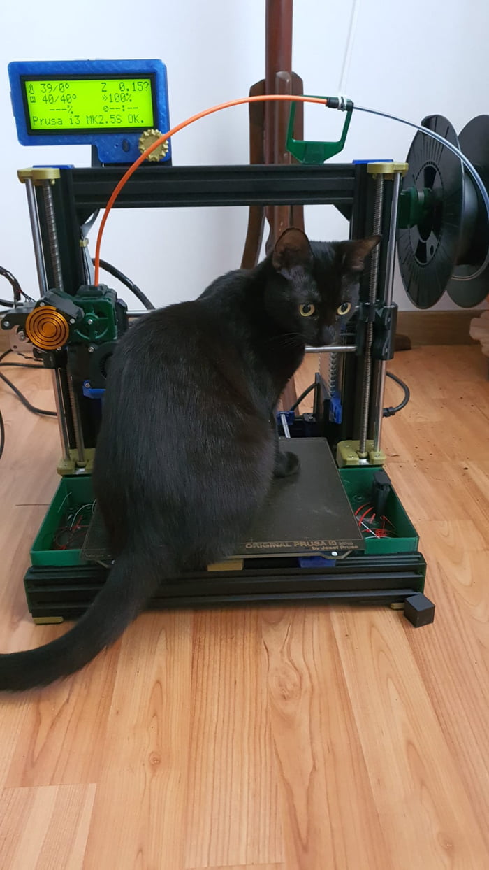 3d-printers-are-getting-better-and-better-9gag