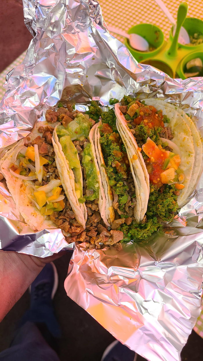 Amigos Tacos De Cecina Y De Chorizo Verde Dried Steak And Green Chorizo Mercado De La Cruz