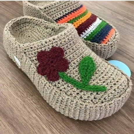 crocs with wool