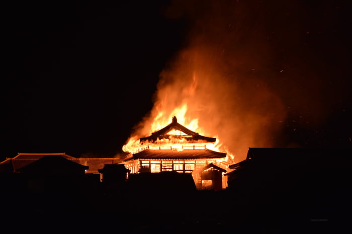 Fire Engulfs Japan’s 600 Year Old Shuri Castle A World Heritage Site In Okinawa